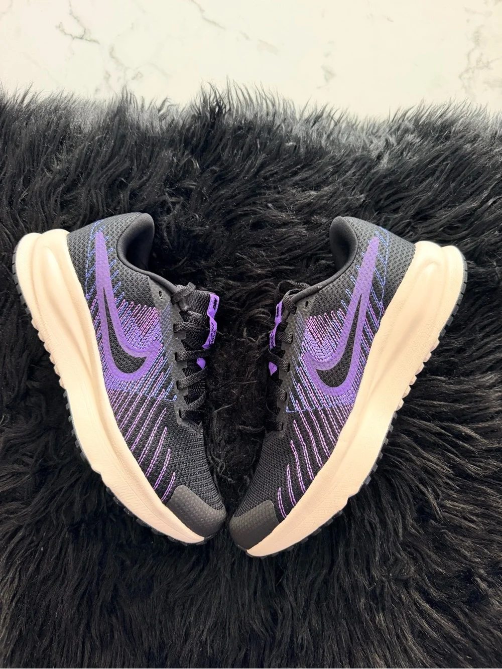 Nike Run Defy